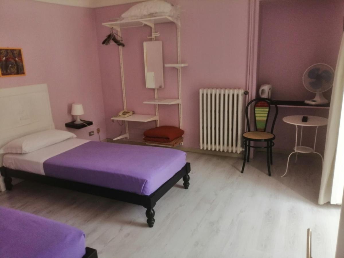 Hotel Pino Torinese Екстер'єр фото